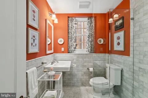 $1,025,000 | 2136 St James Street, Philadelphia, PA 19103