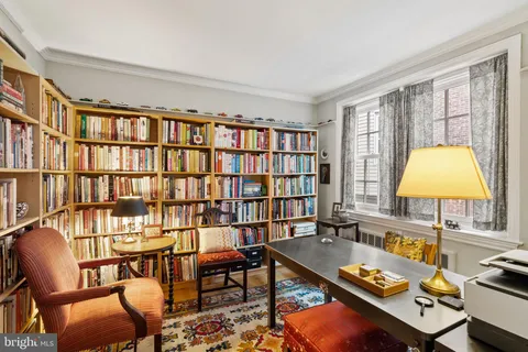 $1,025,000 | 2136 St James Street, Philadelphia, PA 19103