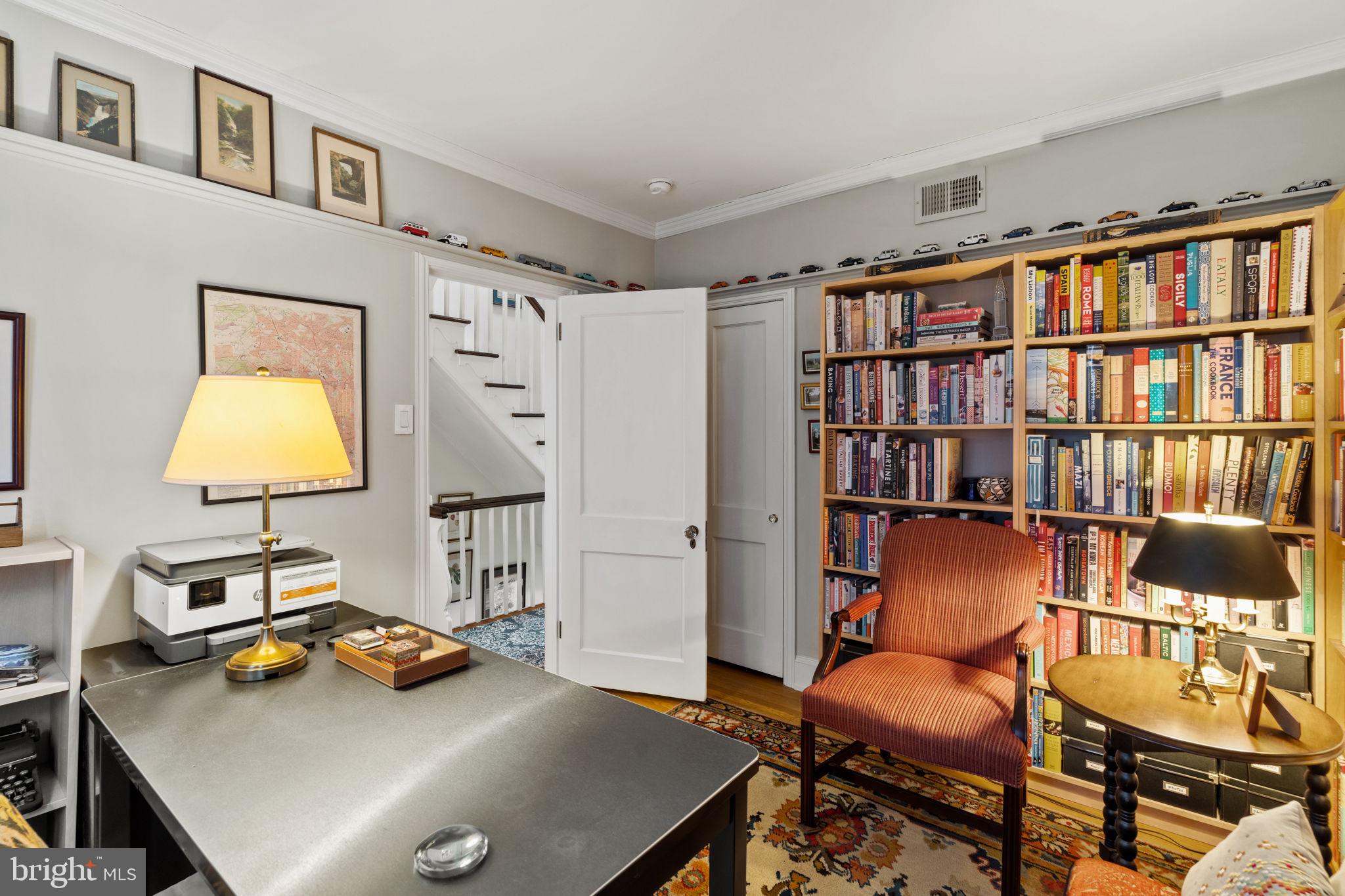 2136 St James Street Philadelphia, PA 19103 - Photo 34 of 56 2nd Floor Office/Den