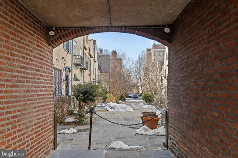 $1,025,000 | 2136 St James Street, Philadelphia, PA 19103