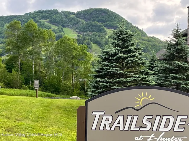 $409,000 | 25 Trailside Drive, Unit B9, Hunter, NY 12442