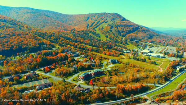 $409,000 | 25 Trailside Drive, Unit B9, Hunter, NY 12442