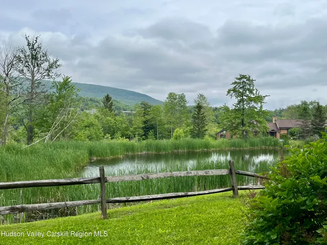 $409,000 | 25 Trailside Drive, Unit B9, Hunter, NY 12442