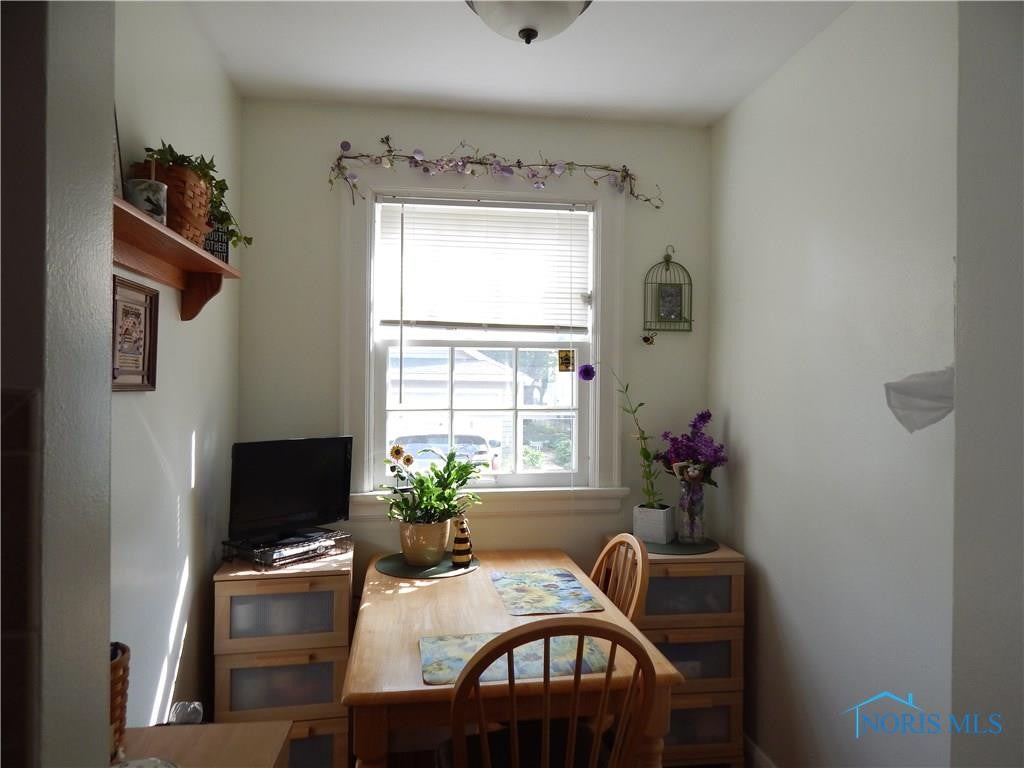 3654 Maxwell Road Toledo, OH 43613 - Photo 10 of 33 Gallery Image 10