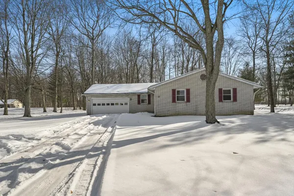 $295,000 | 20768 Weisburg Road, Sunman, IN 47041