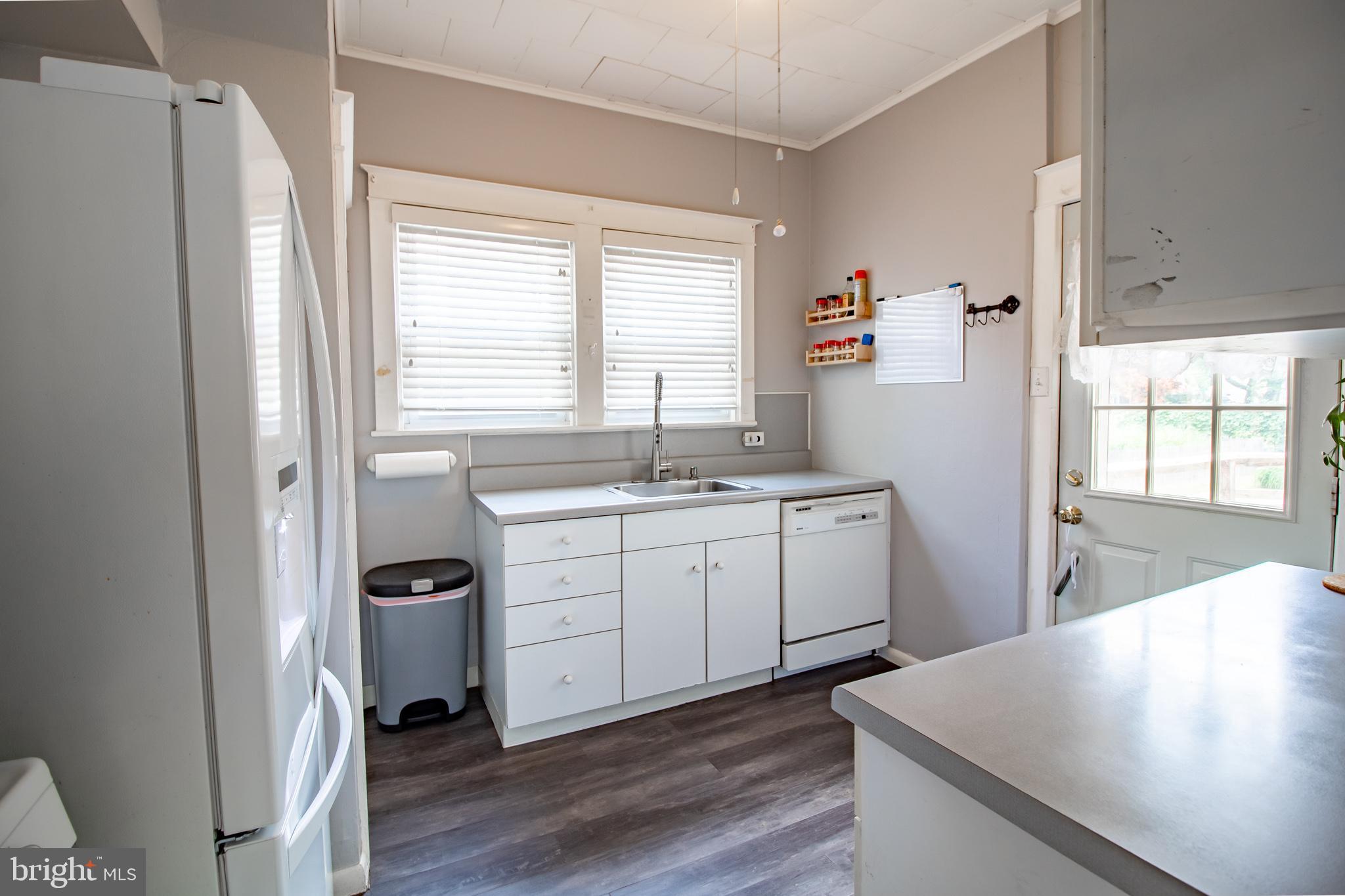 107 Wynwood Road York, PA 17402 - Photo 13 of 51 Gallery Image 13