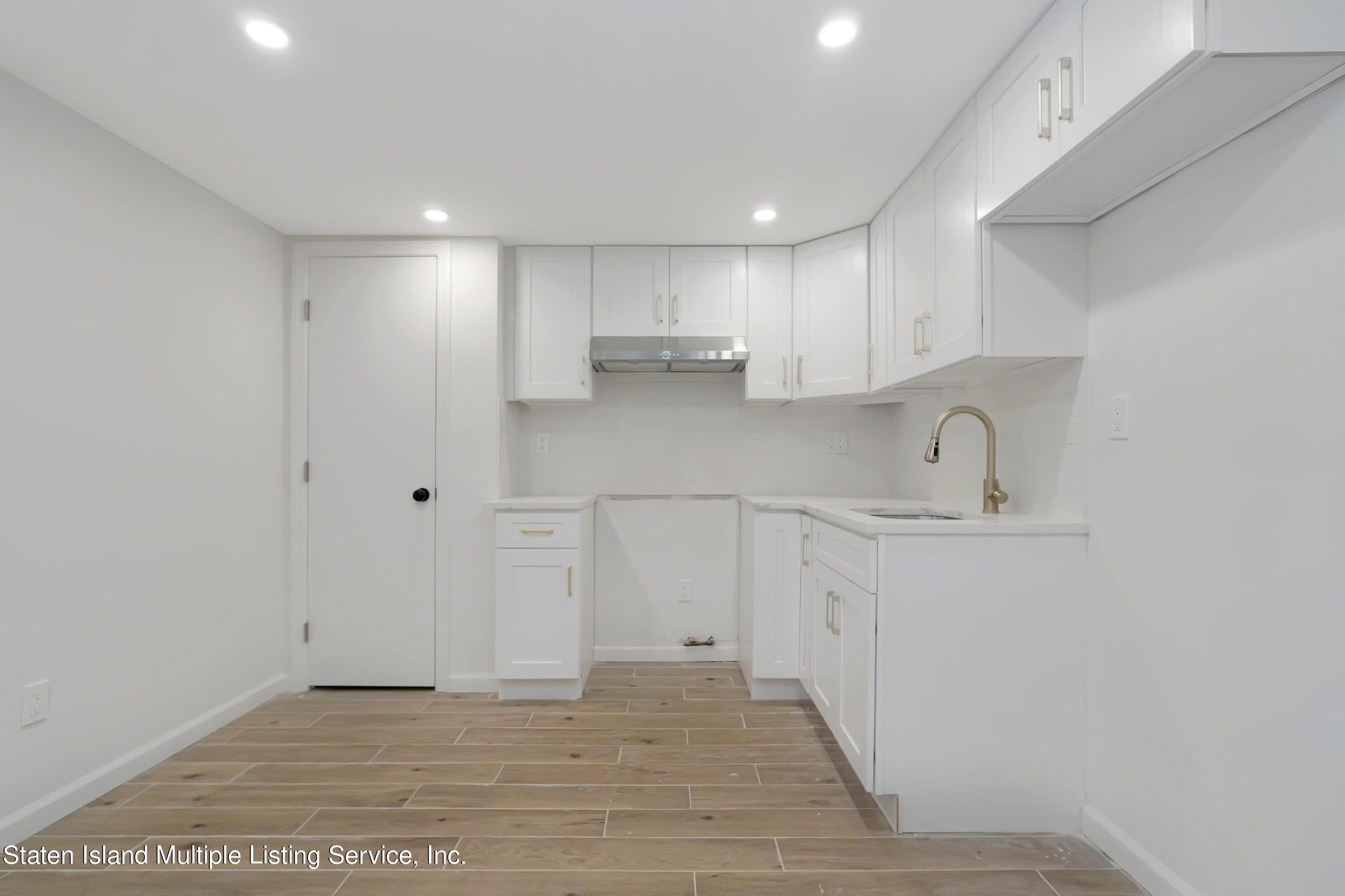 416 Watchogue Road Staten Island, NY 10314 - Photo 27 of 37 Photo May 28 2019, 7 27 00 PM