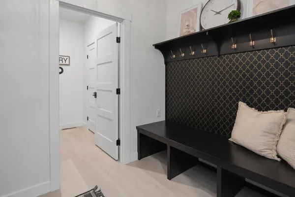 $624,900 | 3379 Glendale Avenue, Green Bay, WI 54313