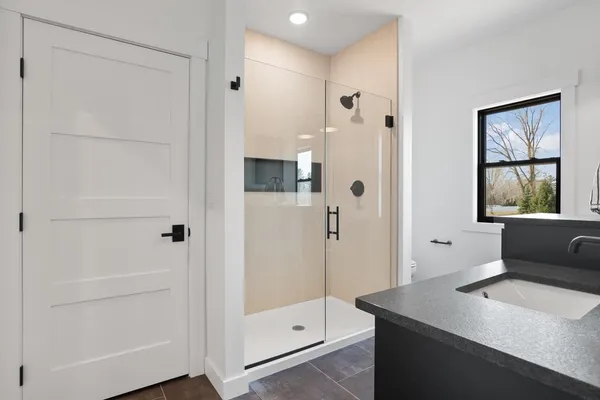 $624,900 | 3379 Glendale Avenue, Green Bay, WI 54313