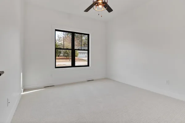 $624,900 | 3379 Glendale Avenue, Green Bay, WI 54313