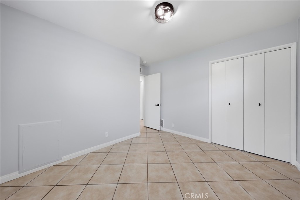 5653 Corwin Lane Riverside, CA 92503 - Photo 12 of 14 a view of an empty room