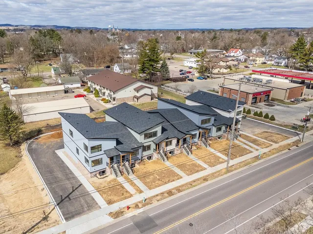 $319,900 | 226 South Dewey, Reedsburg, WI 53959