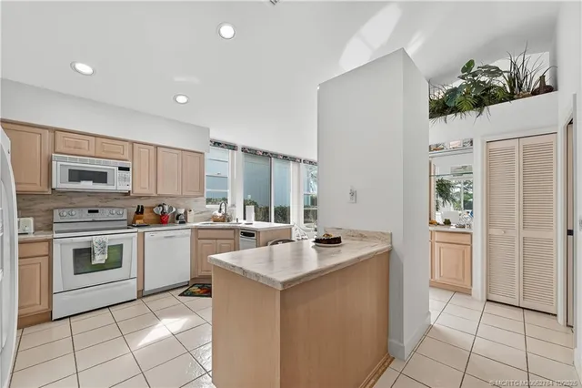 $289,000 | 2223 Northwest Seagrass Drive, Palm City, FL 34990