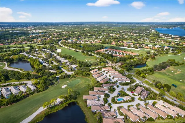 $289,000 | 2223 Northwest Seagrass Drive, Palm City, FL 34990