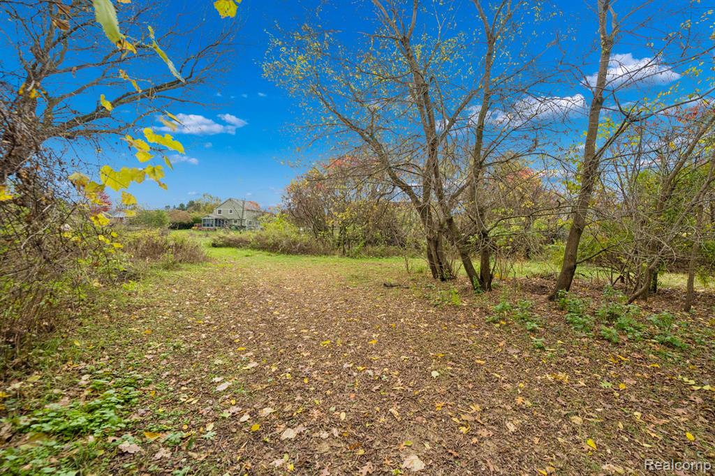 13278 9 Mile Road South Lyon, MI 48178 - Photo 41 of 56