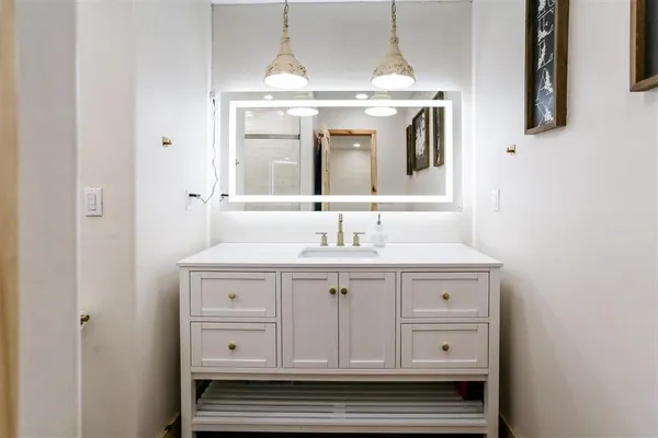 $439,000 | 273 White Oak Drive, Lake Charles, LA 70611