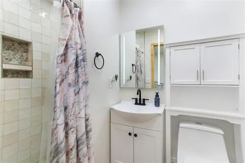 $439,000 | 273 White Oak Drive, Lake Charles, LA 70611