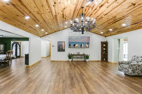 $439,000 | 273 White Oak Drive, Lake Charles, LA 70611