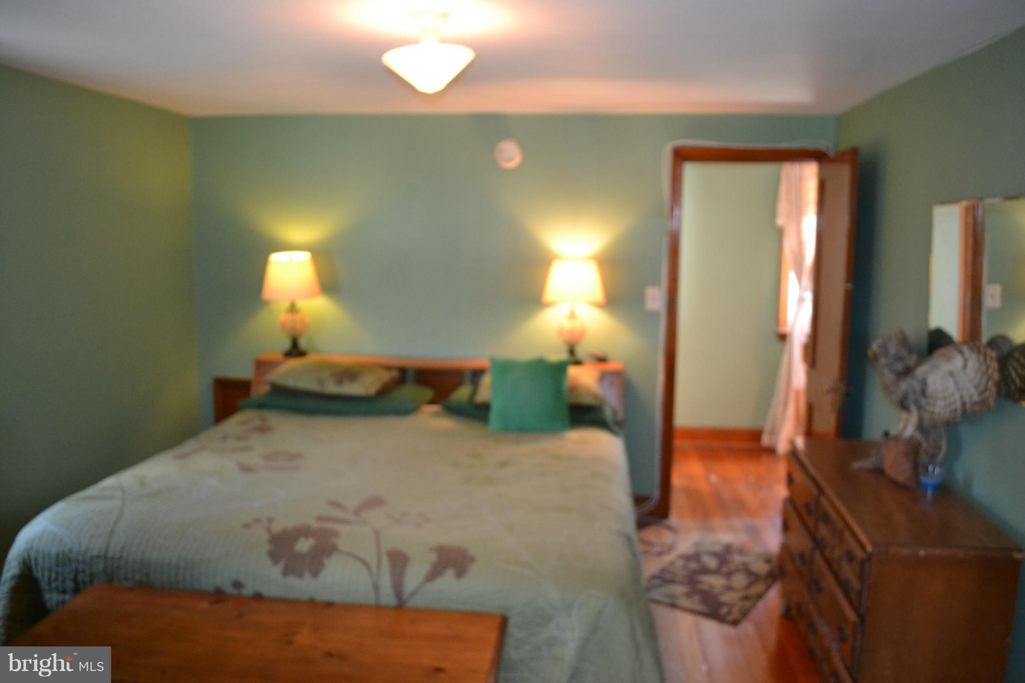 1049 Security Road Hagerstown, MD 21742 - Photo 14 of 17 Bedroom
