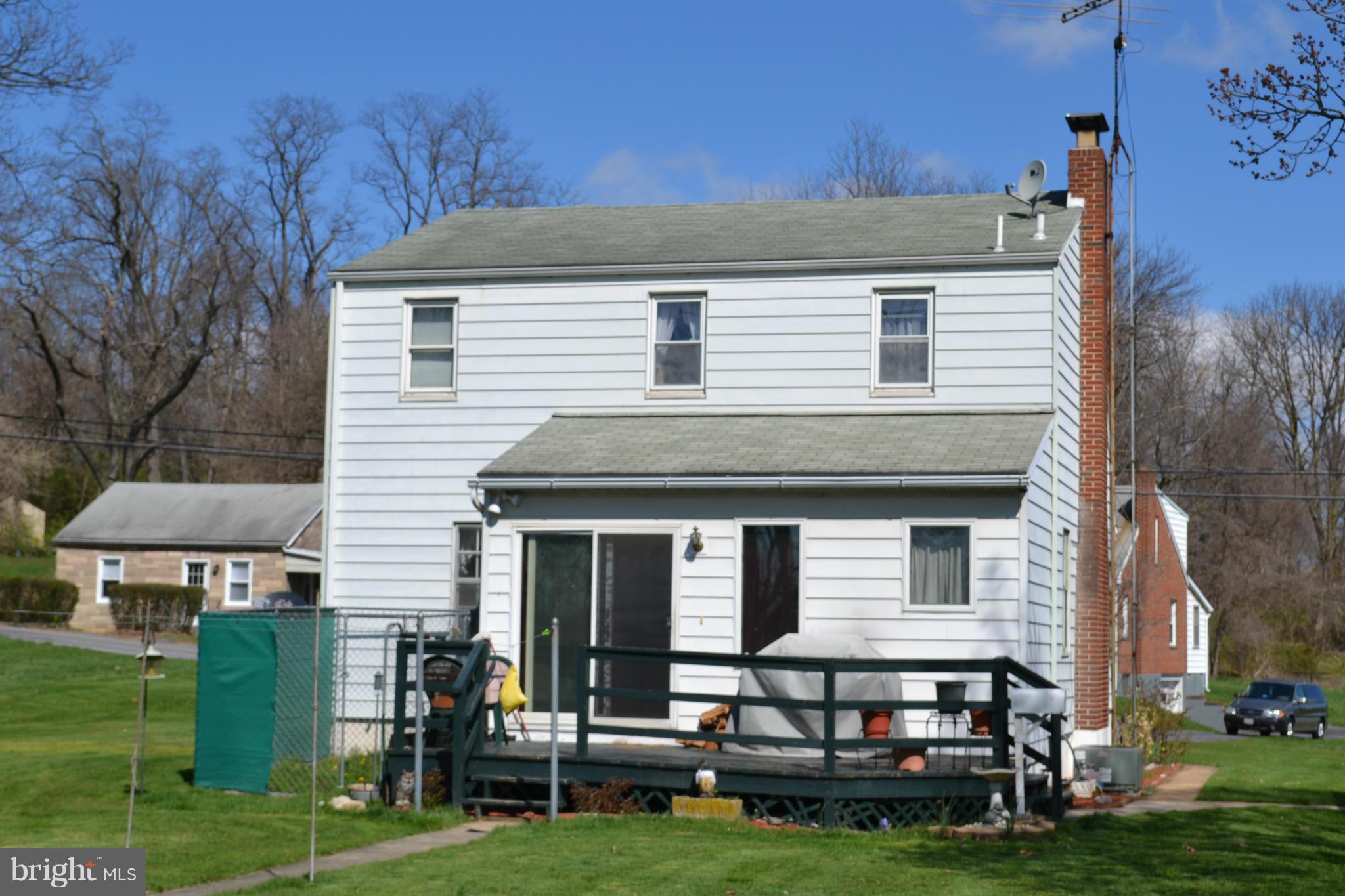 1049 Security Road Hagerstown, MD 21742 - Photo 3 of 17 Exterior (Rear)