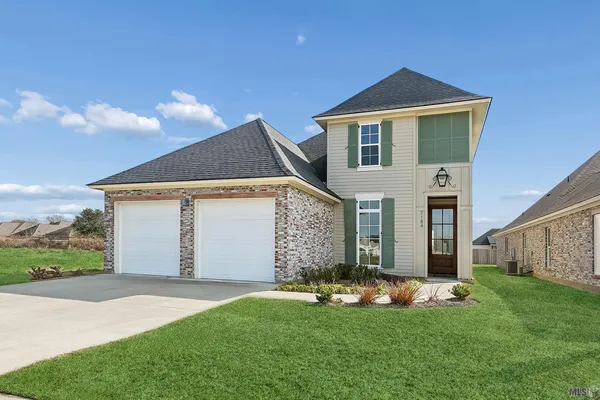 $490,000 | 7184 Rue Lierre Street, Zachary, LA 70791