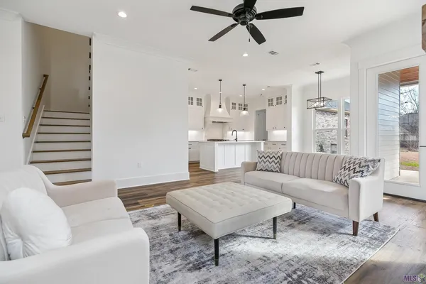 $490,000 | 7184 Rue Lierre Street, Zachary, LA 70791
