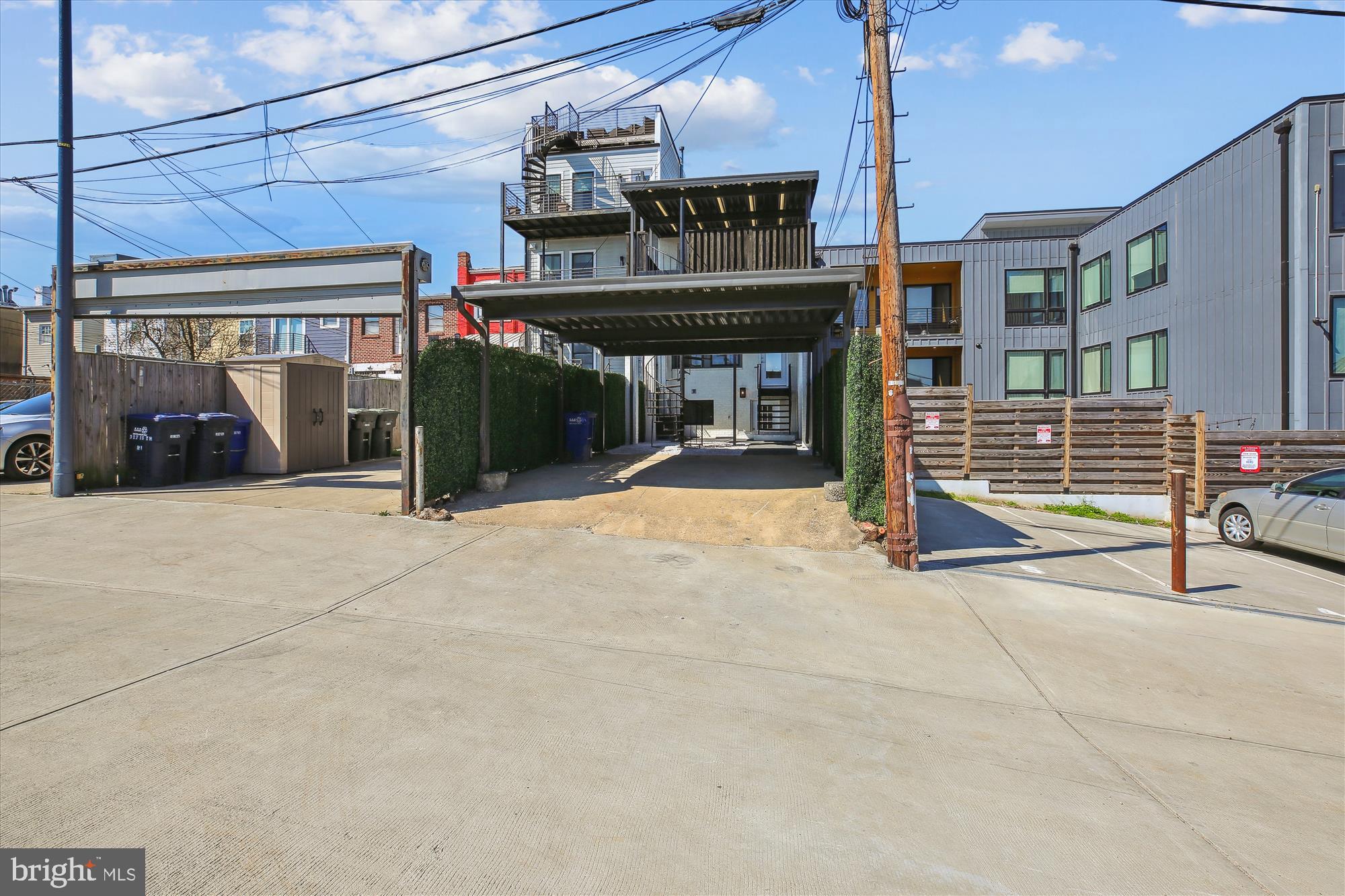 329 15th Street Northeast Washington, DC 20002 - Photo 66 of 71 a view of a building with glass door