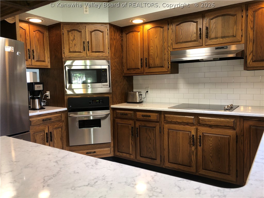 1000 Oakwood Road Culloden, WV 25510 - Photo 10 of 22 Gallery Image 10