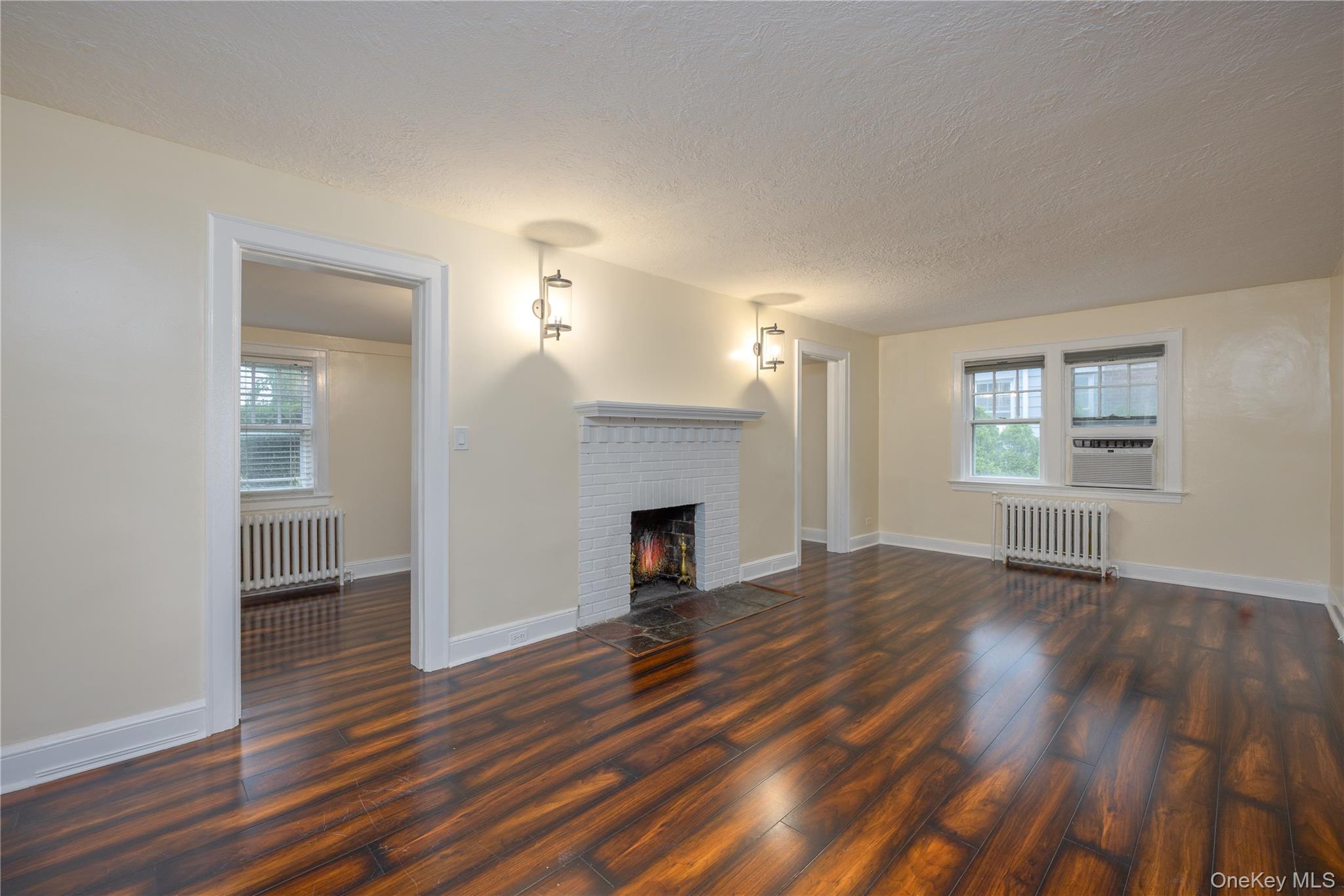 154 Bell Road Scarsdale, NY 10583 - Photo 5 of 30