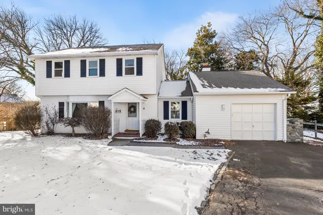 $475,000 | 6 Aldee Lane, Wilmington, DE 19809
