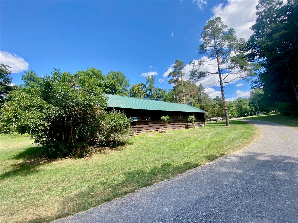 6351 North Vine Valley Road, Unit 11 Middlesex, NY 14507 - Photo 36 of 50 COMMUNITY CENTER AT INDIAN VILLAGE PARK!