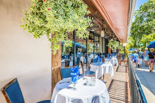 a view of a basketball court