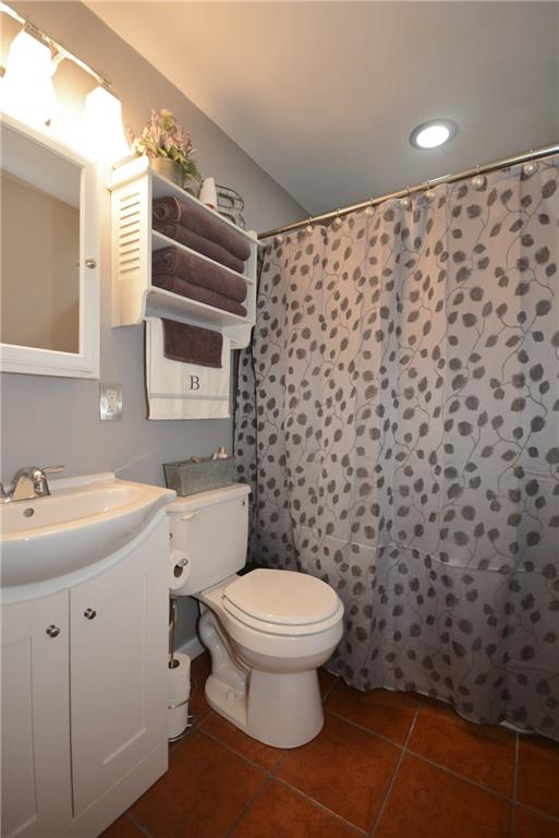 408 Hochberg Road Monroeville, PA 15146 - Photo 14 of 25 Bathroom