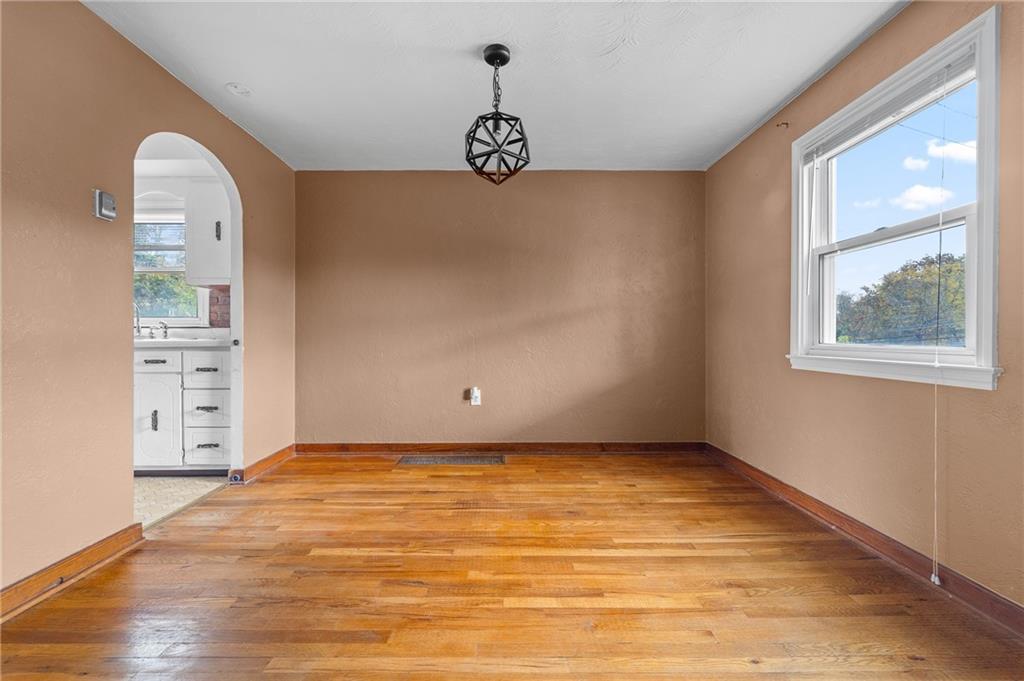 715 Hamil Road Verona, PA 15147 - Photo 10 of 34 Gallery Image 10