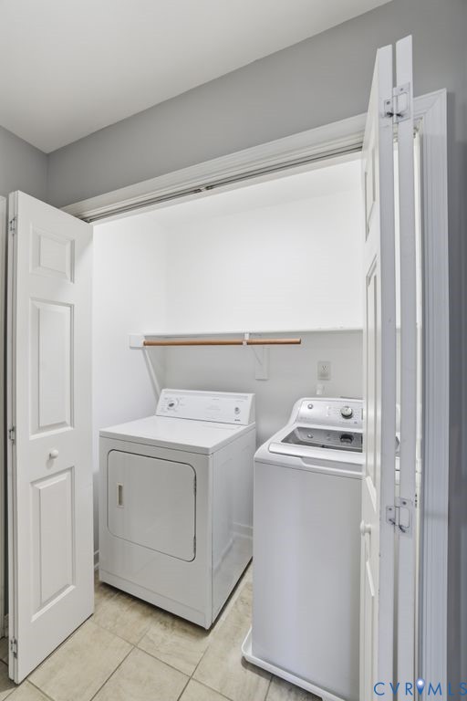 12004 Stamford Road Midlothian, VA 23112 - Photo 22 of 49 a utility room with dryer and washer