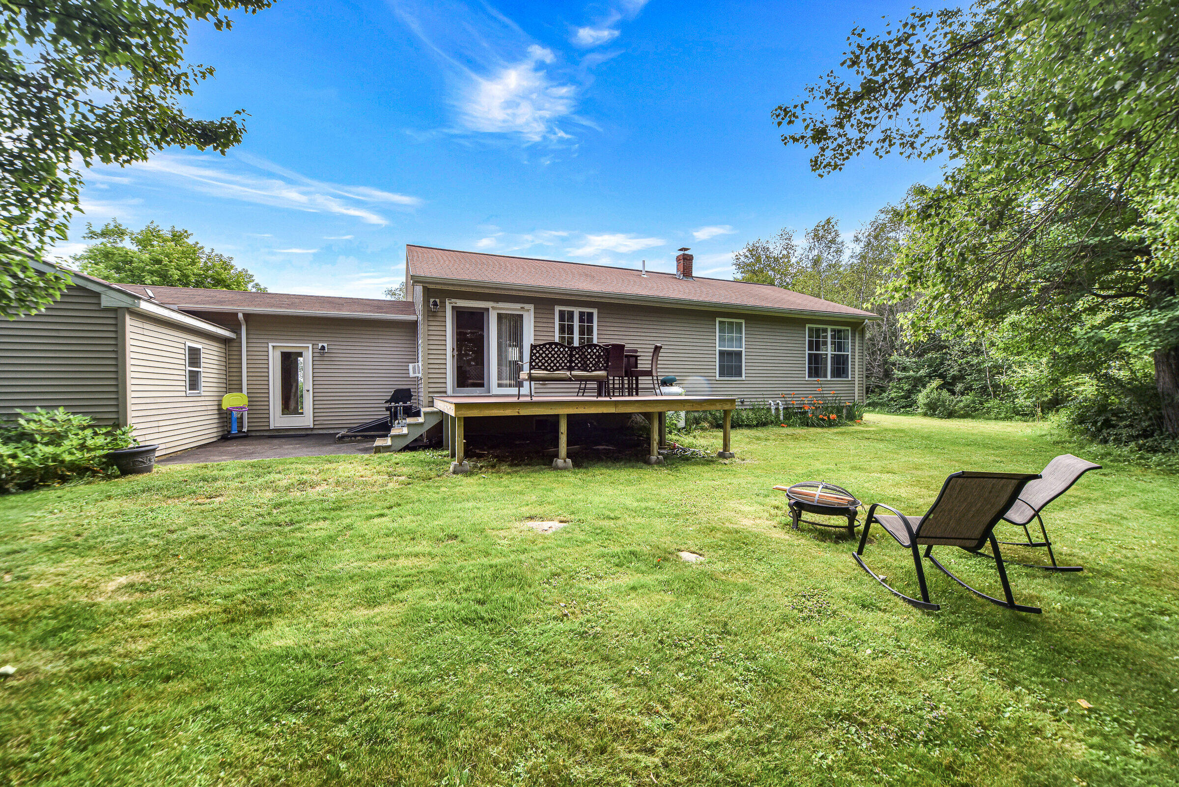 39 Sunset Ridge Sidney, ME 04330 - Photo 6 of 48 39 Sunset Ridge Sidney-print-009-004-gr1