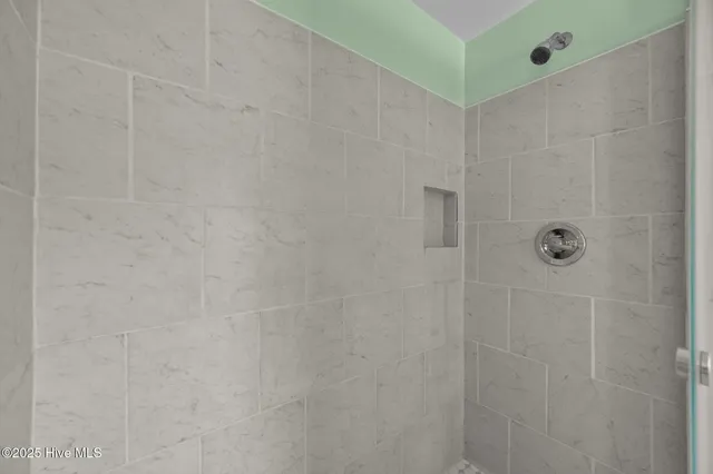 $785,000 | 1027 South Shore Drive, Surf City, NC 28445