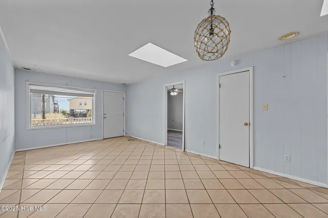 $785,000 | 1027 South Shore Drive, Surf City, NC 28445