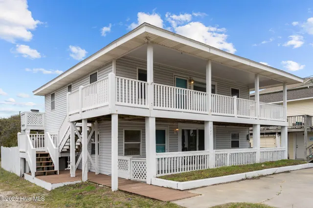 $785,000 | 1027 South Shore Drive, Surf City, NC 28445