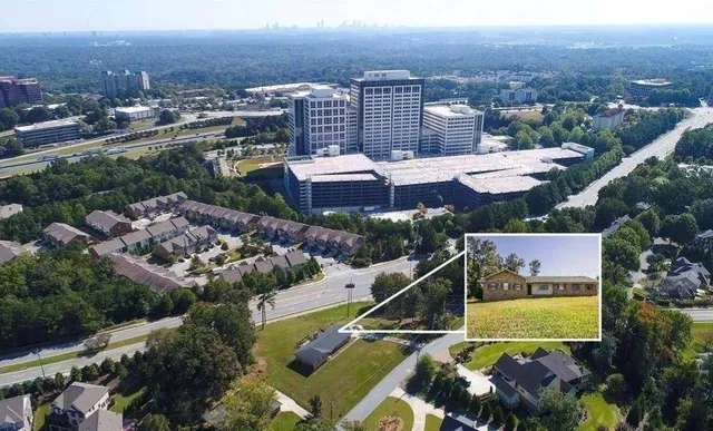 $850,000 | 3475 Valley Vista Road Southeast, Smyrna, GA 30080