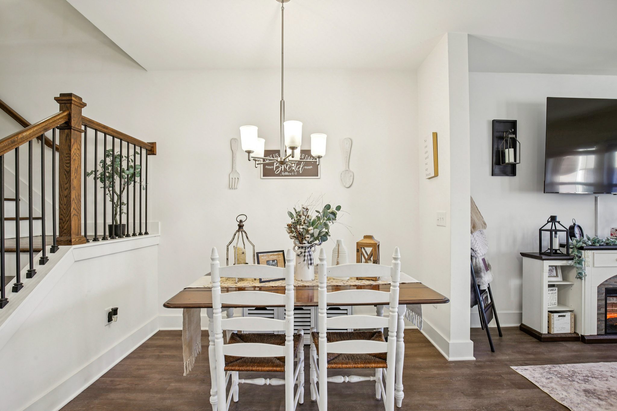 513 Baxter Crossing Lebanon, TN 37087 - Photo 26 of 74 a view of a dining room with furniture and wooden floor