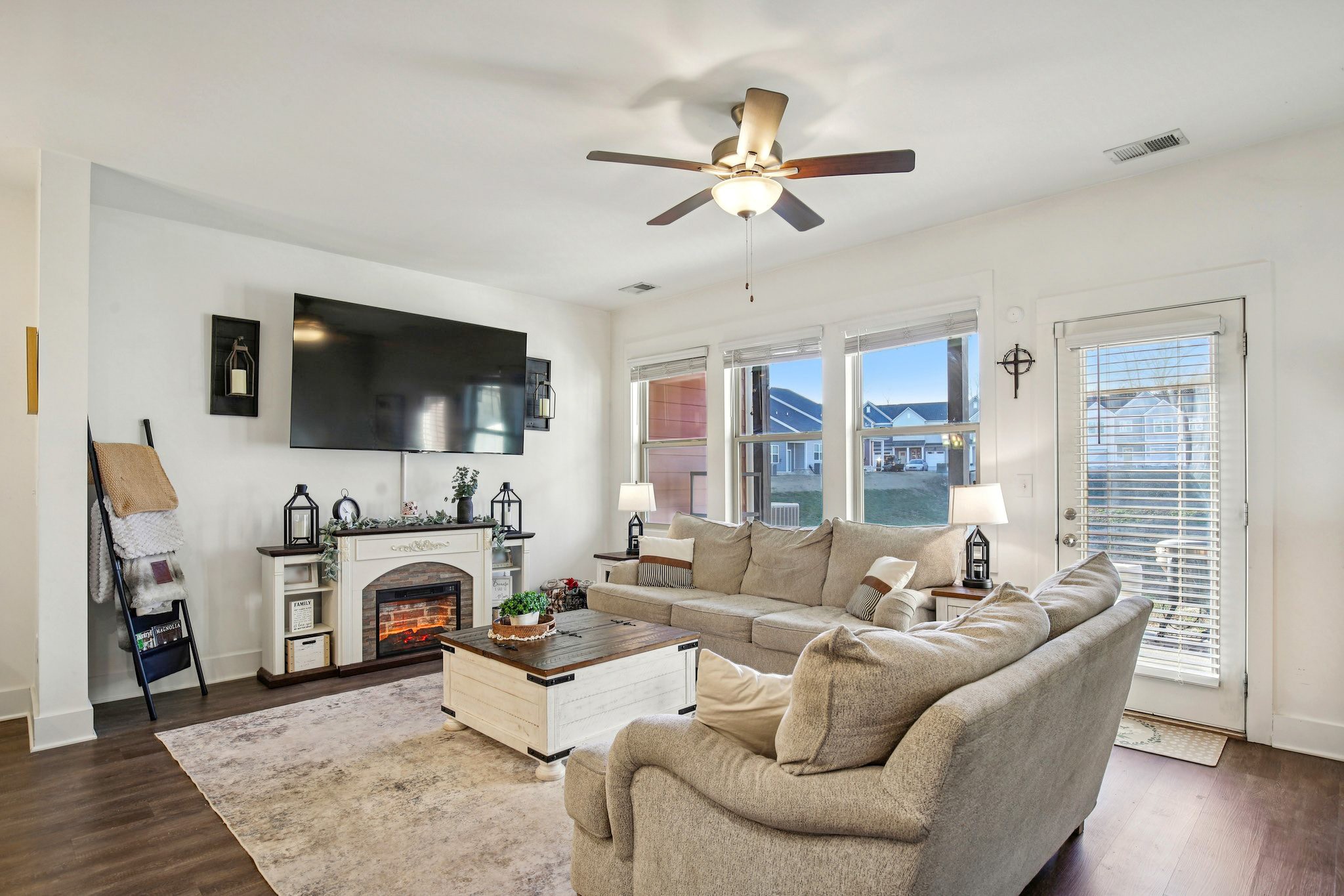 513 Baxter Crossing Lebanon, TN 37087 - Photo 10 of 73