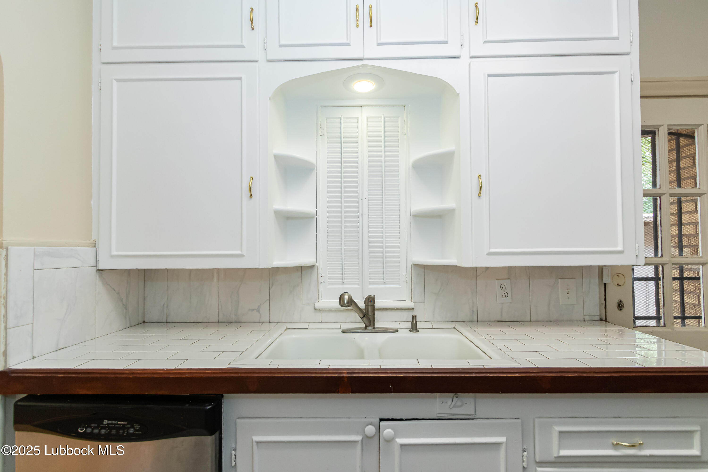 2324 17th Street Lubbock, TX 79401 - Photo 12 of 34