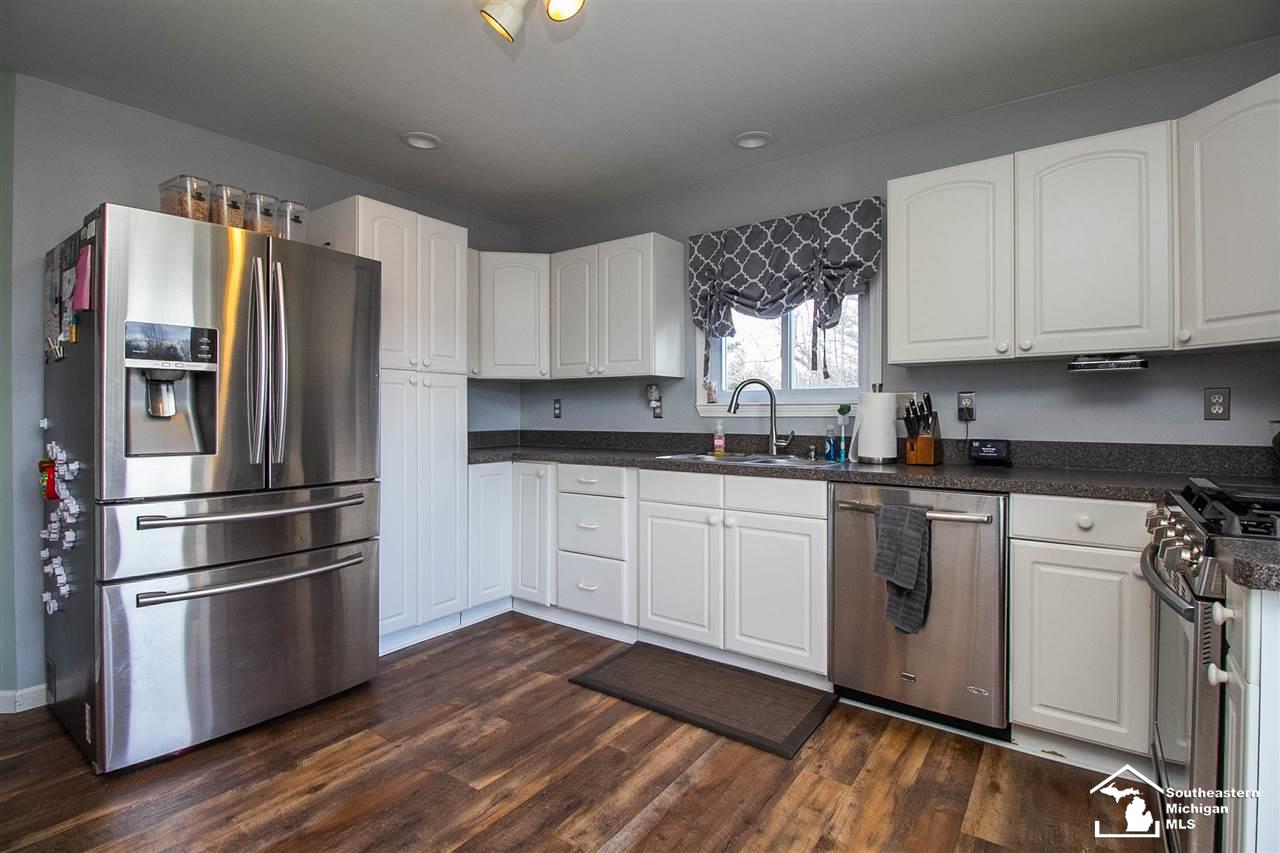 20323 Haggerty Road Belleville, MI 48111 - Photo 18 of 37