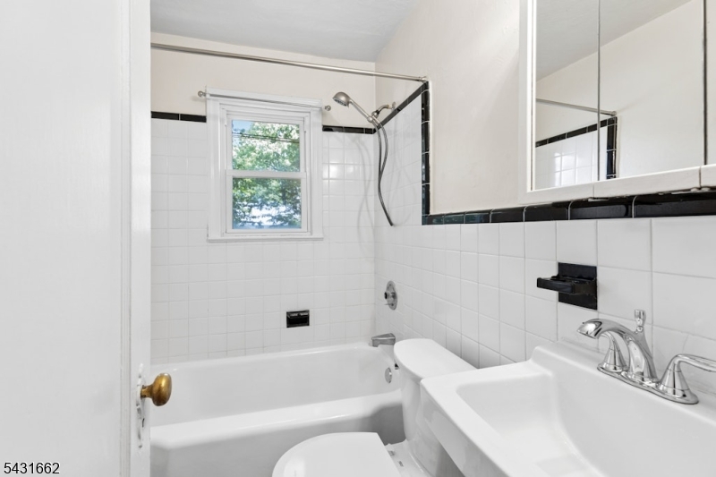 108 Gallows Hill Road Cranford, NJ 07016 - Photo 16 of 25