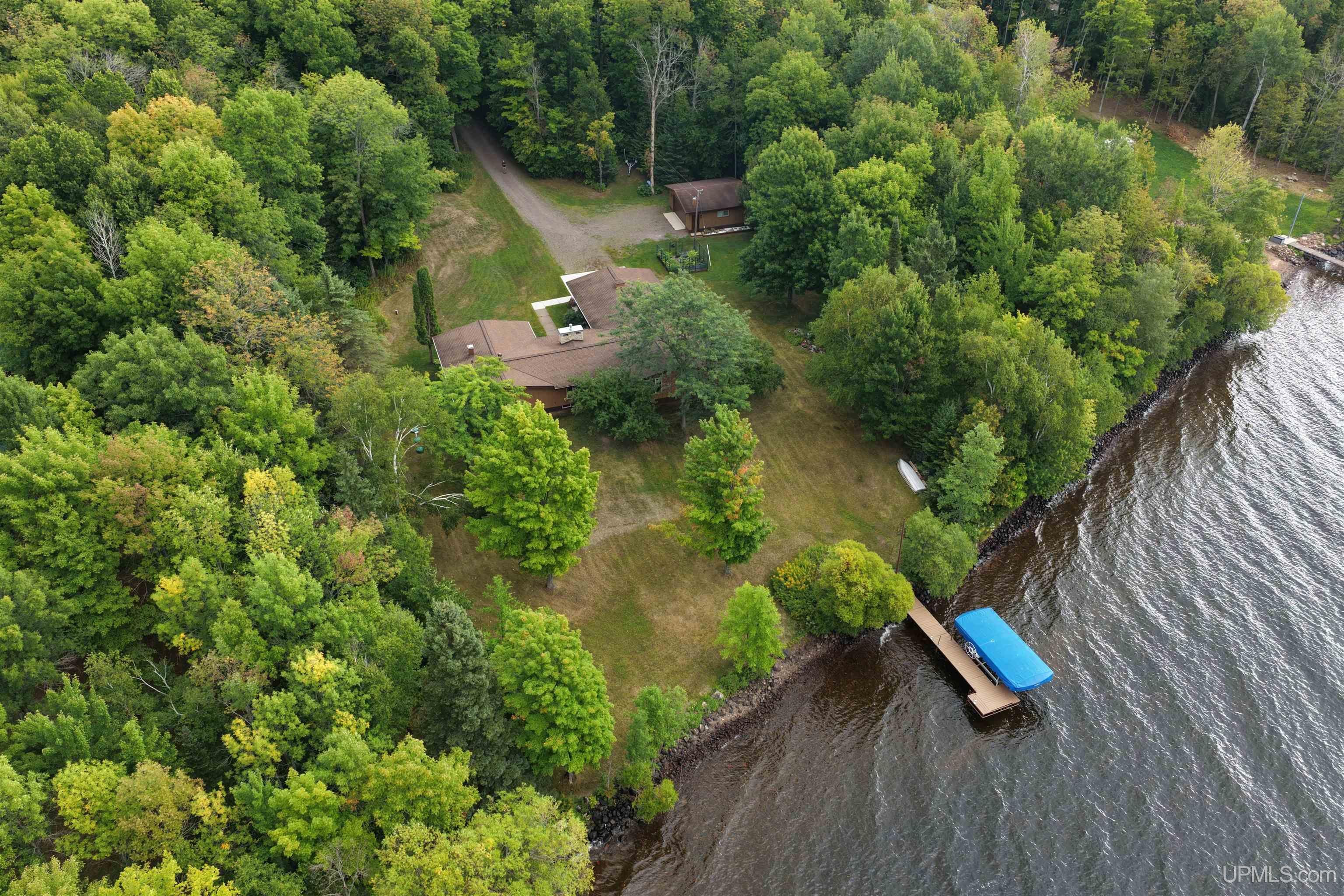 N11211 East Shore Road Bergland, MI 49910 - Photo 8 of 65 Gallery Image 8