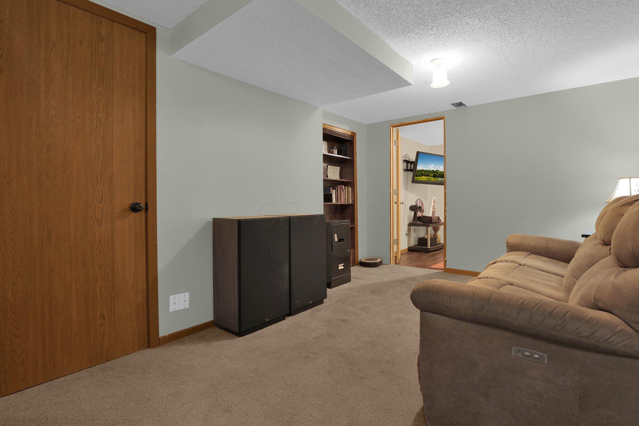 3413 Reed Point Drive Hilliard, OH 43026 - Photo 20 of 32 17-web-or-mls-3413-reed-point-dr