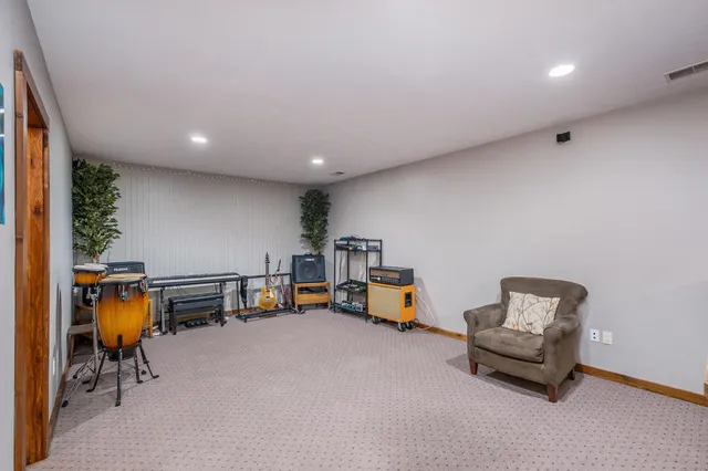 $560,000 | 4581 Maple Island Road, Ravenna, MI 49451