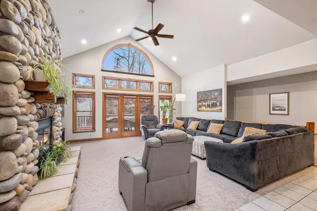 $560,000 | 4581 Maple Island Road, Ravenna, MI 49451