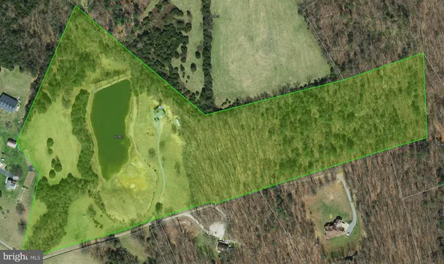 $749,900 | 385 South McDaniel Lane, Shenandoah, VA 22849